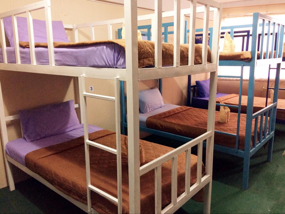 Changphuakgate Guesthouse Chiang Mai Zewnętrze zdjęcie