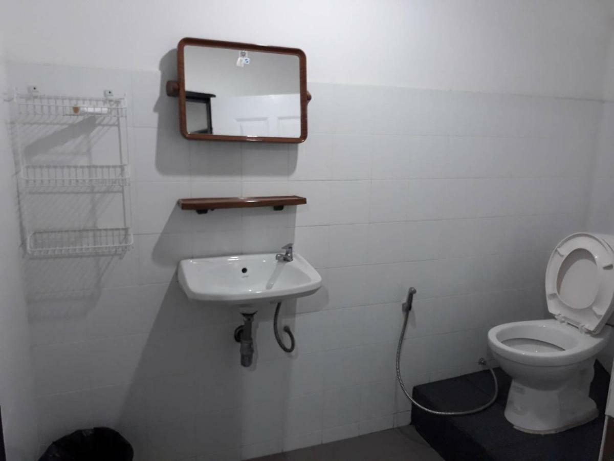 Changphuakgate Guesthouse Chiang Mai Zewnętrze zdjęcie